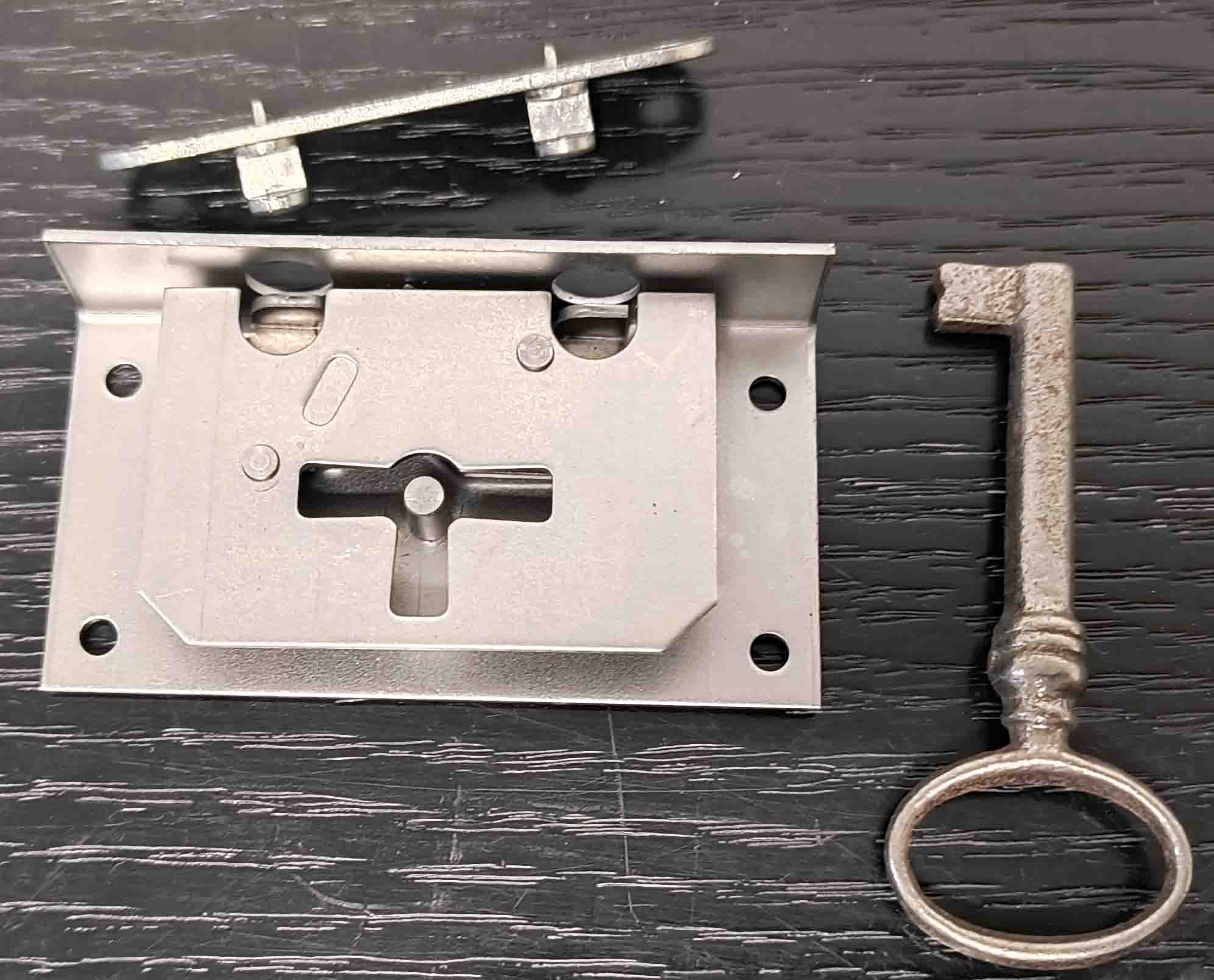 Einlaß-Schatullenschloß Dorn 20 mm Einlaß-Schatullenschloß Dorn 20 mm