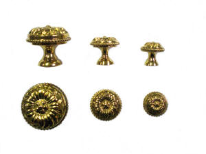 Möbelknopf Messing gegossen 18mm Möbelknopf Messing gegossen 18mm