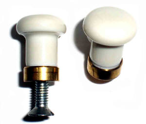 Mini Porzellanknopf Antikweiss 15mm Mini Porzellanknopf Antikweiss 15mm